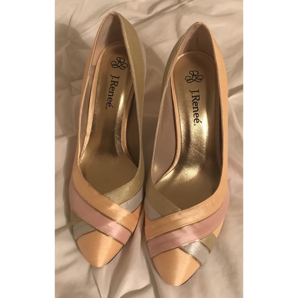 J.Renee Heels + Purse ✨ - Picture 3 of 7